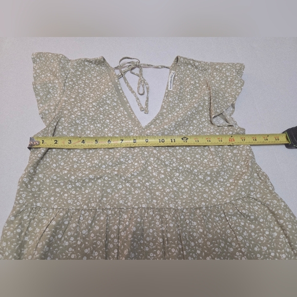 Abercrombie & Fitch Womens Green & White Peplum Back Tie Blouse GUC Size S - Picture 13 of 13